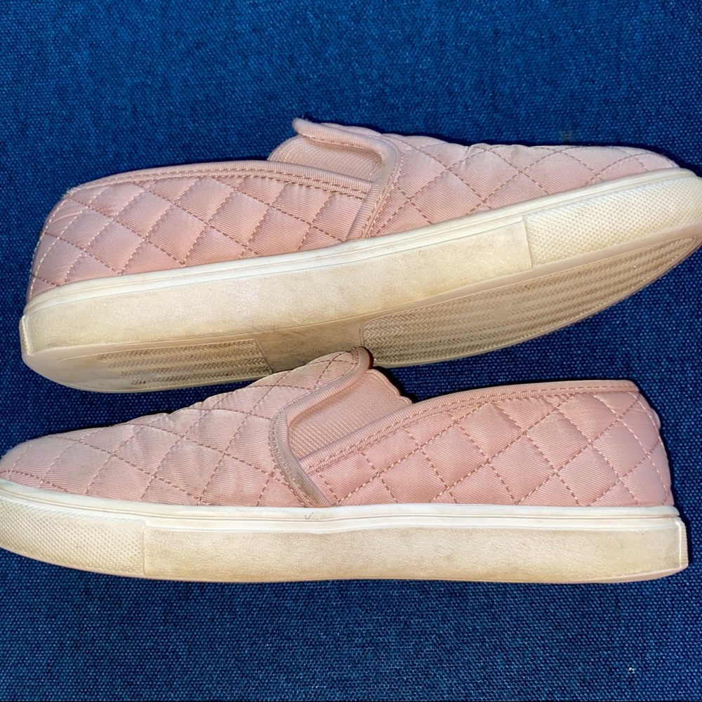 Steve Madden slip ons, women’s 6.5 - Picture 5 of 6